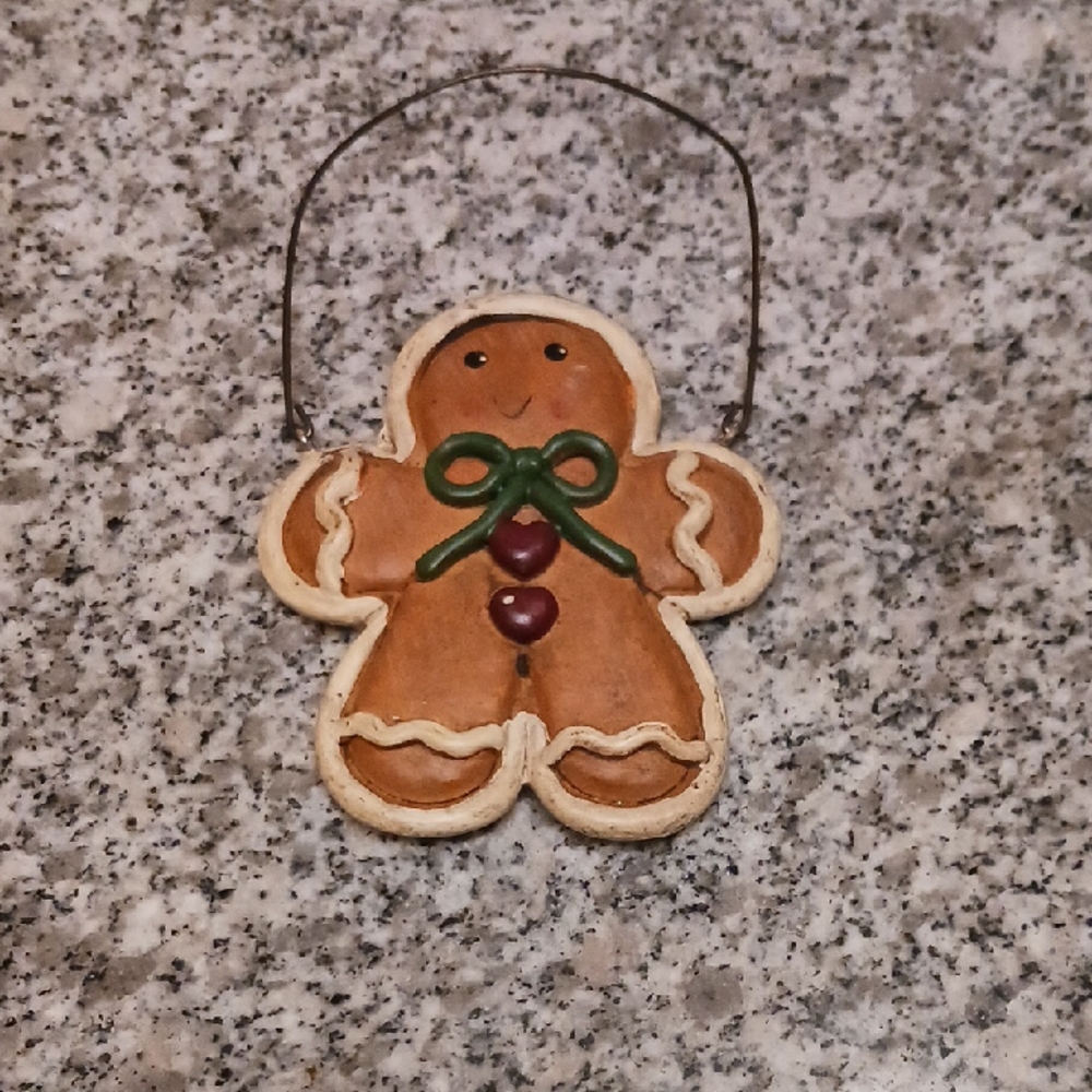 Gingerbread Man Holiday Ornament  NWOT